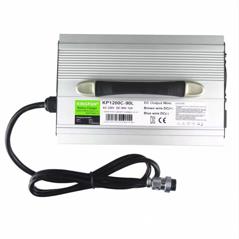 220 Volt 1200 Watt Scooter 60v15a 84v12A Motorcycle Battery Charger