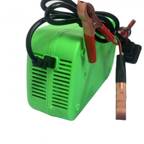 125W Large Screen Rechargeable Battery Charger 12V 6A Motorcycle Chargerpicture4