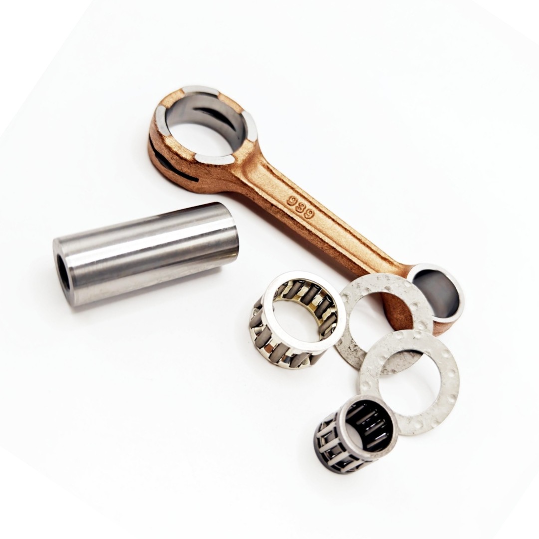 Connecting Rod for Suzuki Outboard 9.9HP 15HP 2-stroke DT9.9 DT15 12161-93901 12161-93902