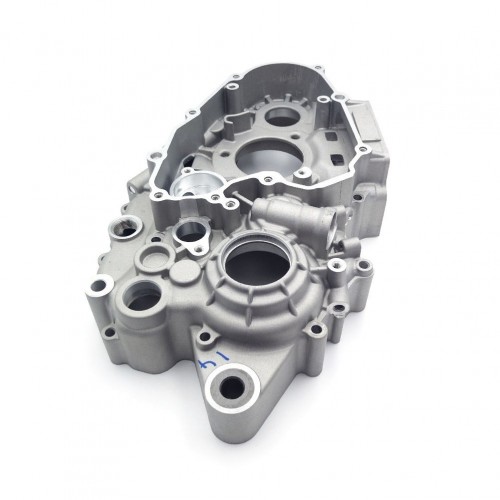 Dirt Bike Motorcycle ZONGSHEN NC250 Engine Left Crankcase Blockpicture2