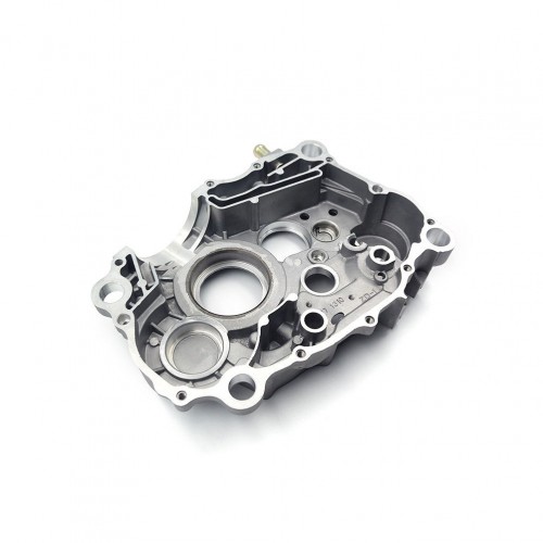 Motorcycle ZS174MN-3 CBS300 ZS174MN-5 NB300 ZONGSHEN Engine Parts Left Right Crankcasepicture3