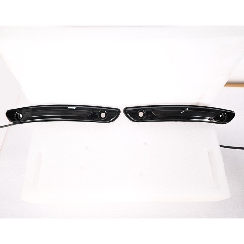 For Harley Softail Low Rider ST FXLRST 2022-2025 Tracer Windshield Trim Light with DRL White and Flow Amber Signal Motorcyclepicture3