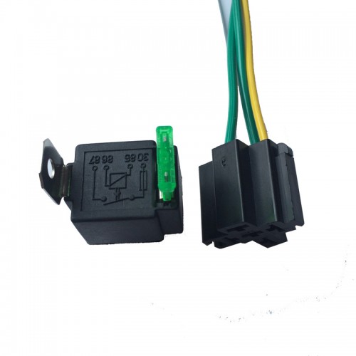 Four-Pin Automotive Relay with Fuse Holder 12V 30Apicture2