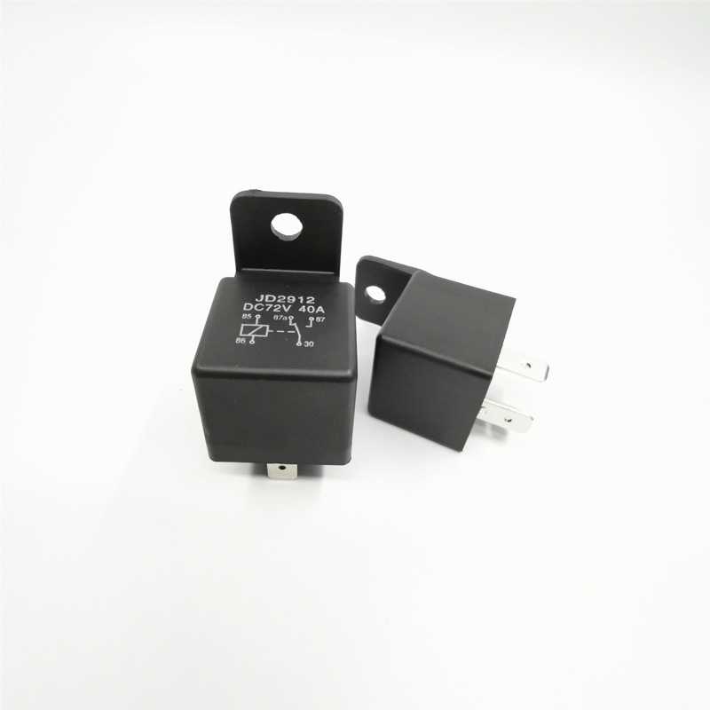 DC72V 40A Automotive Relay with Plastic Backing and Five Pins