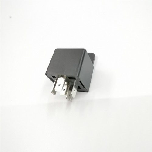 DC72V 40A Automotive Relay with Plastic Backing and Five Pinspicture2