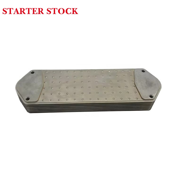 Truck Parts 1333183 1900032 Oil Cooler for Scania Truck