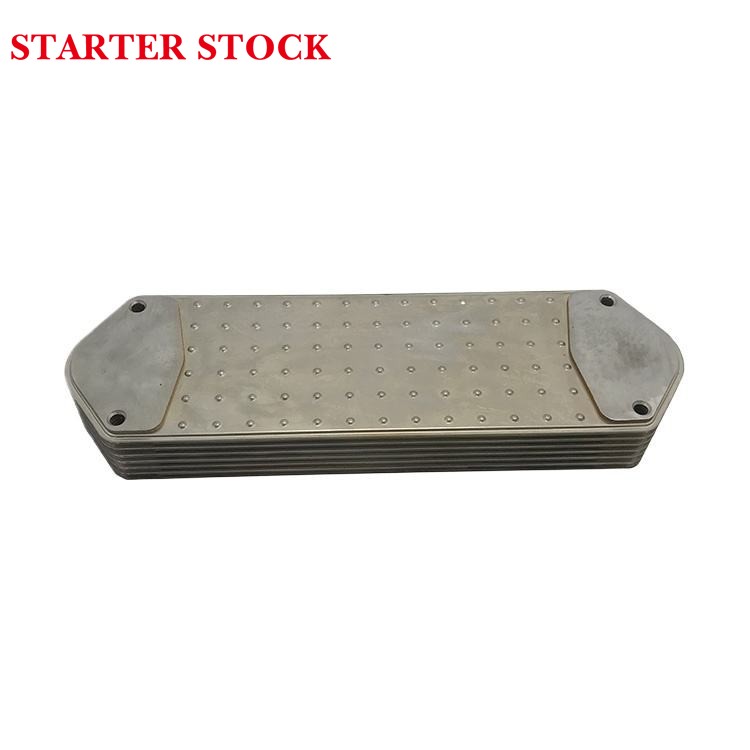 Truck Spare Parts Oil Cooler 1333183 1900032 for Scania