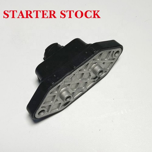 Truck Parts Pressure Sensor 0004303907 0015426518 0015429218 0035427418 0035427518 for Mercedes benz Truckpicture3