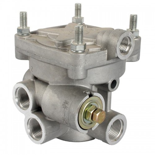 New XF95 Truck Chassis Spare Parts 1302103 1302103A 1302103R 1506488 0054291044 A0054291044 5010207451 1935667 Relay