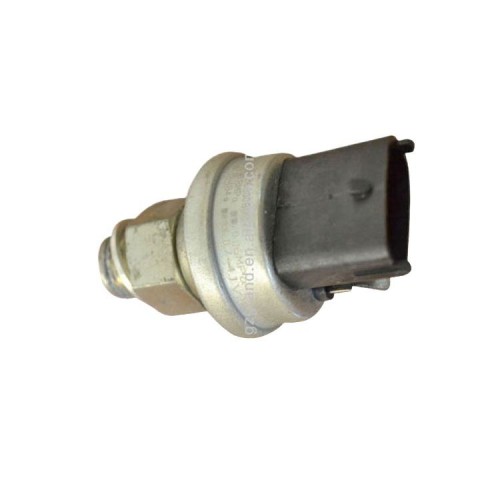 New Condition Truck Brake Light Switch Body Parts Spare Parts for 3987498 1594236 866835 2.27012